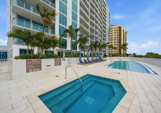 2nd image of 5713 Bowen Daniel Dr, TAMPA, FL 33616