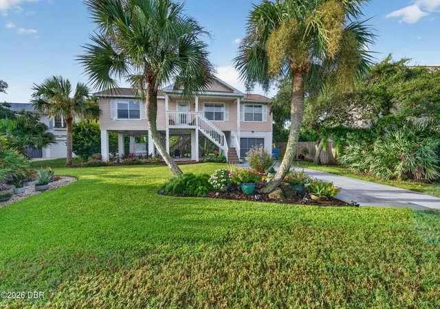1st image of 124 Avalon Dr, Ormond Beach, FL 32176 | MLS# V4950720