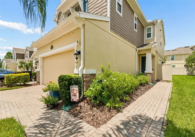 4th image of 18907 Cornuta St, Lutz, FL 33558 | MLS# TB8538719