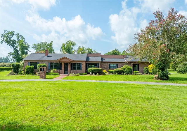 Photo 4 of House for sale at 19520 168th Street, Live Oak, FL 32060 | MLS# O6433440 | Listing updated on 2026-08-14