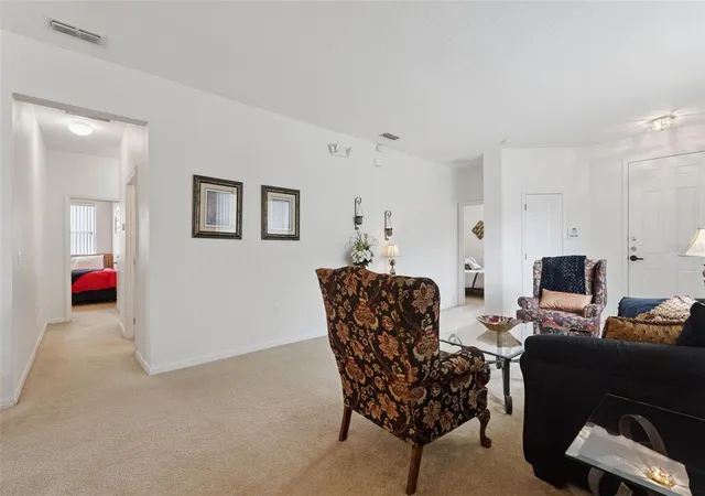 Photo 4 of Sale Pending at 1020 Pine Ridge Dr, Davenport, FL 33896 | MLS# S5155603 | Listing updated on 2026-10-07