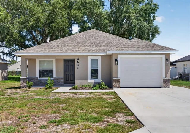 Photo 1 of Single family home for sale at 6631 Thornhill Rd, Winter Haven, FL 33880 | MLS# L4964270 | Listing updated on 2026-08-15