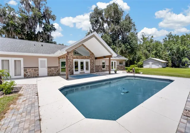 Photo 3 of Single family home for sale at 19785 Nw 123rd Court, Micanopy, FL 32667 | MLS# OM730383 | Listing updated on 2026-08-14