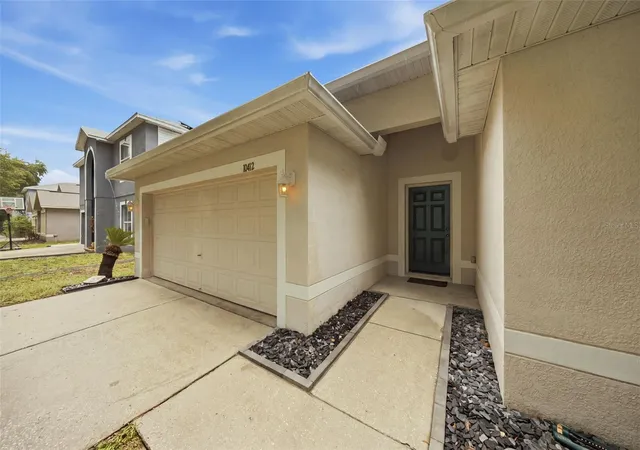 Photo 4 of Single family home for sale at 10412 Fly Fishing St, Riverview, FL 33569 | MLS# TB8538739 | Listing updated on 2026-10-09