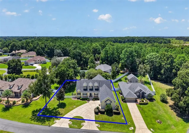 Photo 3 of Single family home for sale at 4260 SW 58th Avenue, Ocala, FL 34474 | MLS# OM730386 | Listing updated on 2026-09-22