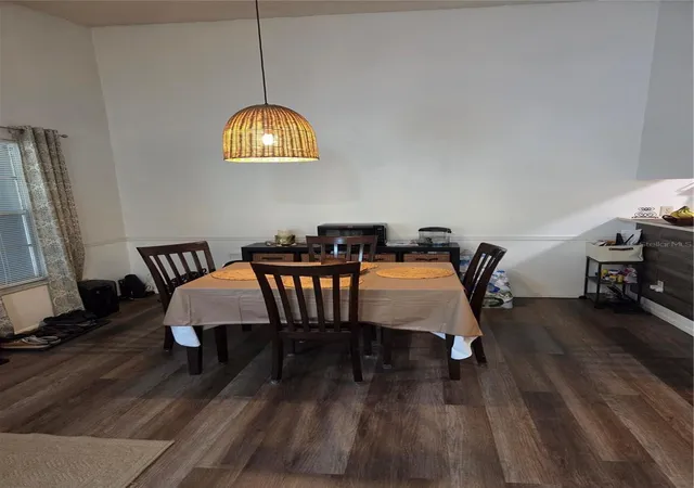 Photo 4 of Condo for sale at 4033 Dream Oak Pl #203, Tampa, FL 33613 | MLS# TB8538765 | Listing updated on 2026-08-21