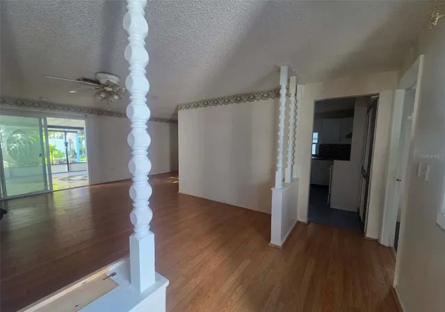 2nd image of 4551 Webber St, Sarasota, FL 34232 | MLS# A4702955