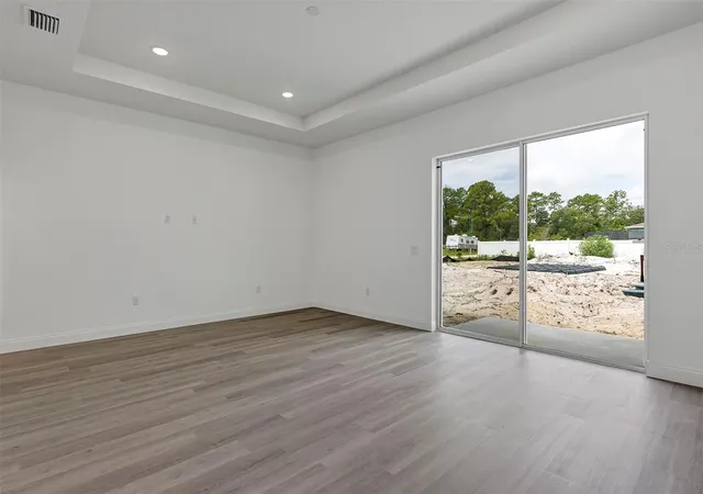 5th image of 1306 East Pkwy, Deland, FL 32724 | MLS# O6433487