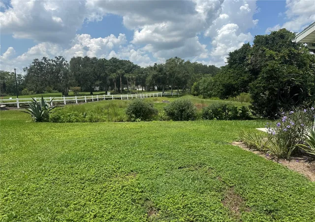 31st image of 5019 El Destino Dr, Leesburg, FL 34748 | MLS# G5116439