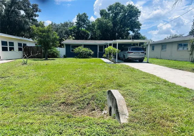 3rd image of 4516 W Paxton Ave, Tampa, FL 33611 | MLS# O6433498