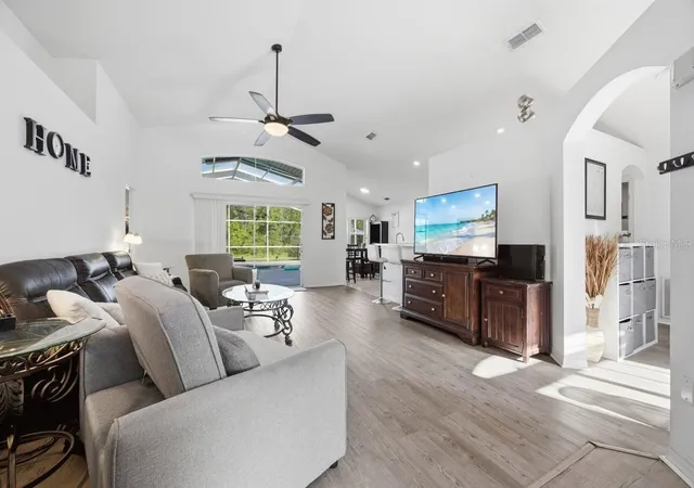 4th image of 566 Montana Ave, Davenport, FL 33897 | MLS# O6433499