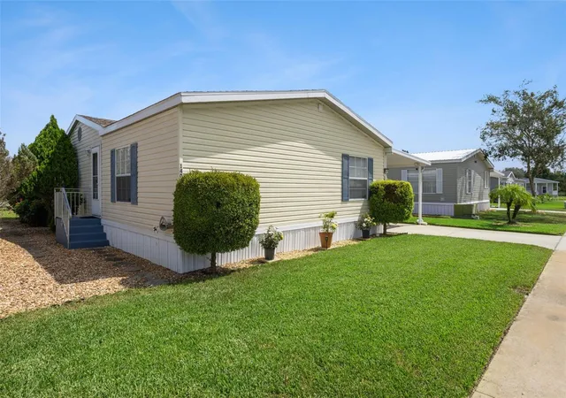 2nd image of 14019 Royal Fern Wy, Astatula, FL 34705 | MLS# O6433500