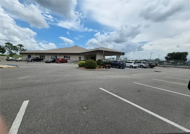 Photo 3 of Single family home for sale at 6217 Raven Run, Lakeland, FL 33809 | MLS# L4964278 | Listing updated on 2026-10-11