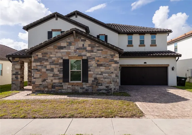 Photo 2 of Single family home for sale at 17526 Black Rail St, Windermere, FL 34786 | MLS# O6433513 | Listing updated on 2026-08-14