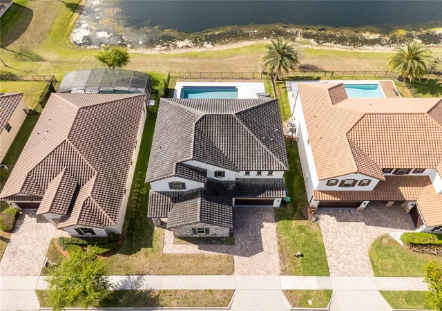 Photo 3 of Single family home for sale at 17526 Black Rail St, Windermere, FL 34786 | MLS# O6433513 | Listing updated on 2026-08-14