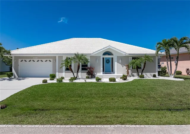 2nd image of 1723 Suzi St, Punta Gorda, FL 33950 | MLS# C7529571
