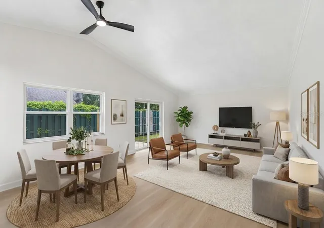 Photo 4 of Single family home for sale at 658 Boniview Ln, Altamonte Springs, FL 32714 | MLS# O6433515 | Listing updated on 2026-08-27