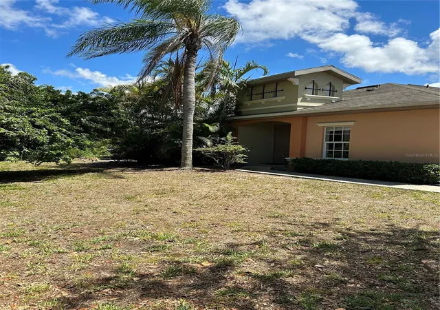2nd image of 4628 1st Ave E, Palmetto, FL 34221 | MLS# TB8538822