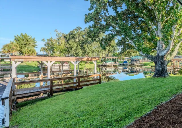 Photo 2 of Manufactured home for sale at 1021 Hilltop Rd, Tavares, FL 32778 | MLS# G5116446 | Listing updated on 2026-09-24