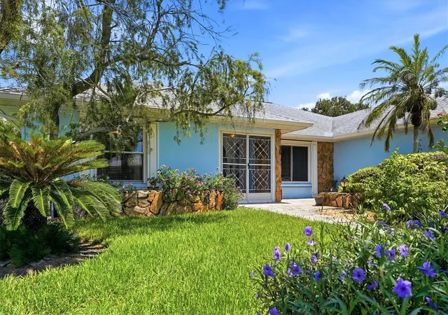 Photo 2 of Single family home for sale at 5015 86th Street Ct W, Bradenton, FL 34210 | MLS# A4702971 | Listing updated on 2026-10-02