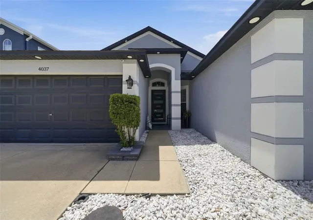 Photo 3 of Single family home for sale at 4037 Warwick Hills Dr, Wesley Chapel, FL 33543 | MLS# TB8538829 | Listing updated on 2026-09-02