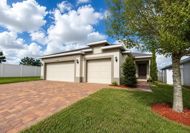 Photo 2 of Single family home for sale at 179 Blue Cypress Dr, DAVENPORT, FL 33837 | MLS# O6433532 | Listing updated on 2026-10-12