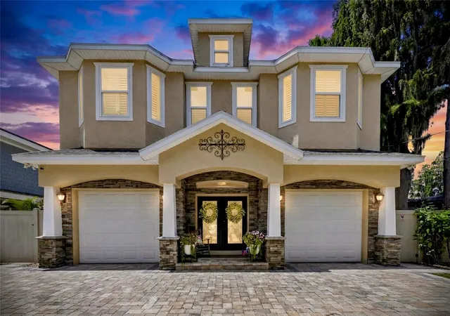 Photo 2 of Single family home for sale at 303 W Chapman Rd, Lutz, FL 33548 | MLS# TB8538832 | Listing updated on 2026-08-27