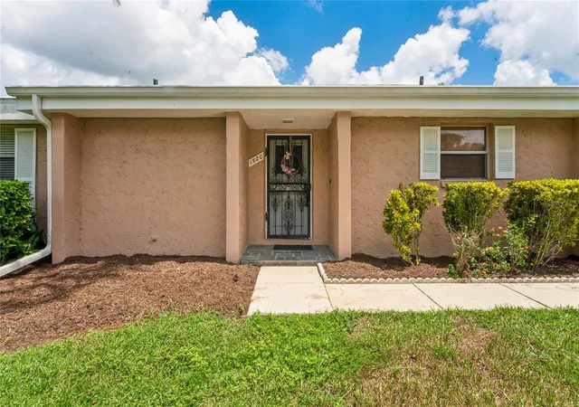 3rd image of 1520 Palmer Ct, Palm Harbor, FL 34685 | MLS# TB8538836