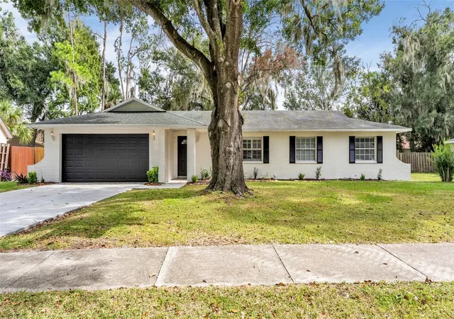Photo 1 of Single family home for sale at 4520 Old Colony Rd, Mulberry, FL 33860 | MLS# L4964284 | Listing updated on 2026-10-07