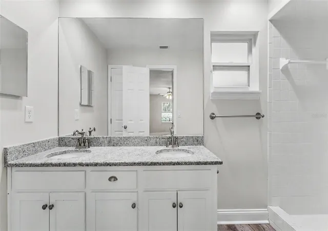 4th image of 4520 Old Colony Rd, Mulberry, FL 33860 | MLS# L4964284