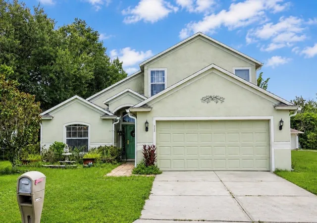 Photo 1 of Single family home for sale at 925 Stockport Dr, Kissimmee, FL 34758 | MLS# O6433539 | Listing updated on 2026-08-16
