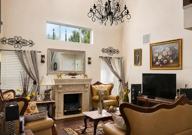 Photo 4 of Single family home for sale at 925 Stockport Dr, Kissimmee, FL 34758 | MLS# O6433539 | Listing updated on 2026-08-16