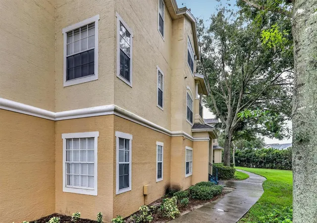 Photo 2 of Condo for sale at 2674 Robert Trent Jones Dr #337, Orlando, FL 32835 | MLS# O6433551 | Listing updated on 2026-09-08