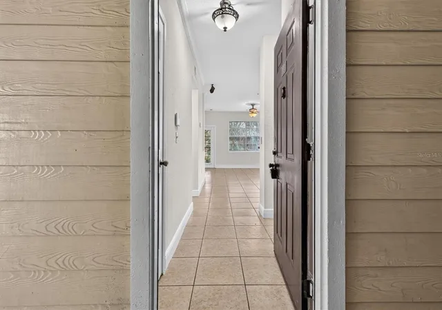 Listing Photo 5 - Condo for sale in building located at 2674 Robert Trent Jones Dr, Orlando, FL 32835 - Unit #337