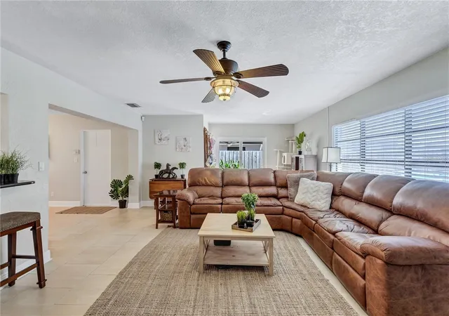 Photo 2 of Single family home for sale at 8532 Kumquat Ave, Seminole, FL 33777 | MLS# O6433555 | Listing updated on 2026-08-15