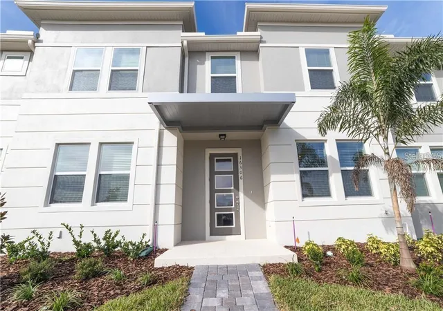 Photo 1 of Townhouse for sale at 16306 Prairie School Dr, Winter Garden, FL 34787 | MLS# O6433563 | Listing updated on 2026-08-15