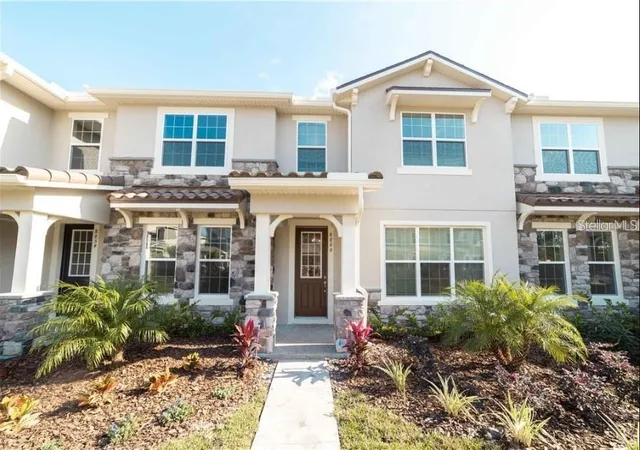 Photo 1 of Townhouse for sale at 8860 Herencia Aly, Windermere, FL 34786 | MLS# O6433569 | Listing updated on 2026-08-15