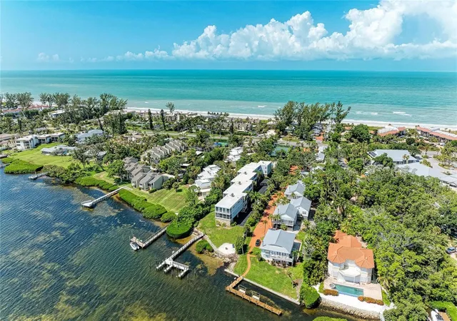 2nd image of 5320 Gulf Of Mexico Dr #204, Longboat Key, FL 34228 | MLS# A4702983