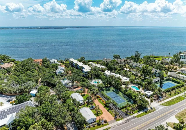 4th image of 5320 Gulf Of Mexico Dr, Longboat Key, FL 34228
