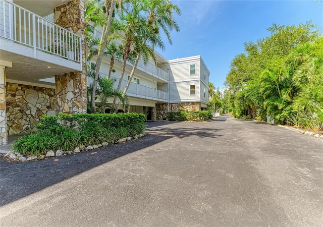 5th image of 5320 Gulf Of Mexico Dr, Longboat Key, FL 34228
