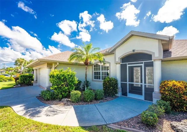 Photo 3 of Single family home for sale at 8 Sportsman Rd, Rotonda West, FL 33947 | MLS# D6148411 | Listing updated on 2026-08-15