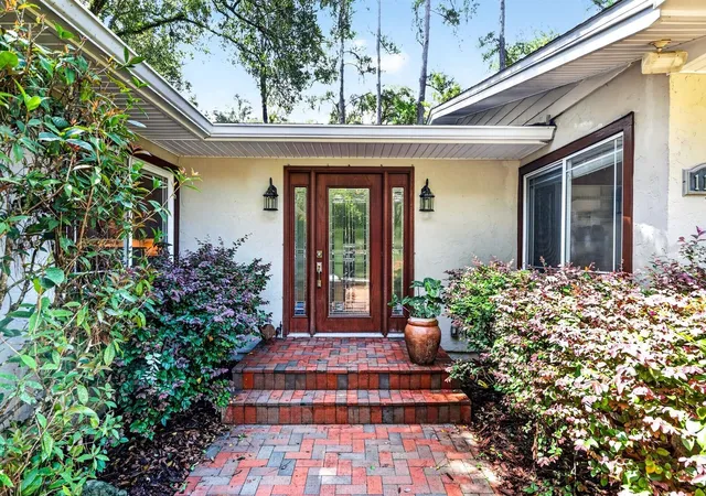 Photo 1 of Single family home for sale at 11101 Nw 12th Place, Gainesville, FL 32606 | MLS# GC542740 | Listing updated on 2026-10-04