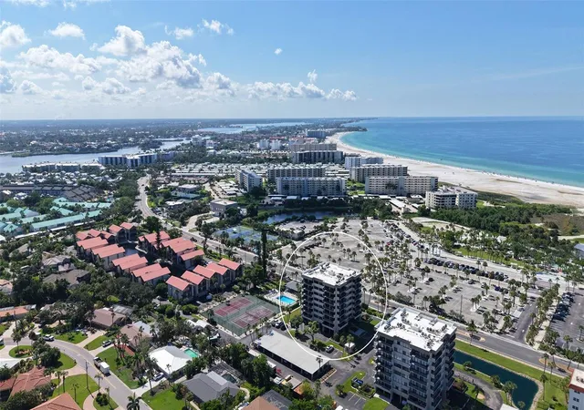 Photo 3 of Condo for sale at 1055 Beach Rd #B602, Sarasota, FL 34242 | MLS# A4702984 | Listing updated on 2026-08-16