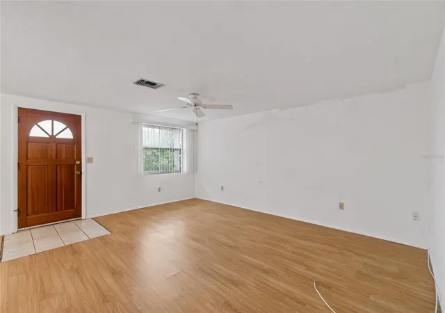 5th image of 3416 Chauncy Rd, Holiday, FL 34691 | MLS# W7888605