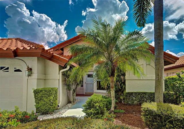 Photo 2 of Single family home for sale at 1176 Harbor Town Way, Venice, FL 34292 | MLS# N6145362 | Listing updated on 2026-09-27
