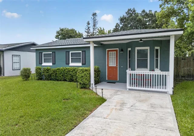 Photo 3 of Single family home for sale at 237 California Ave, Saint Cloud, FL 34769 | MLS# S5155635 | Listing updated on 2026-09-24