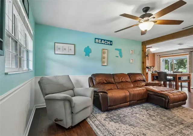 5th image of 8904 Clayton Ln, Lakeland, FL 33809 | MLS# TB8538919
