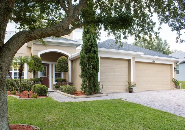1st image of 1112 Glenraven Ln, Clermont, FL 34711 | MLS# G5116458