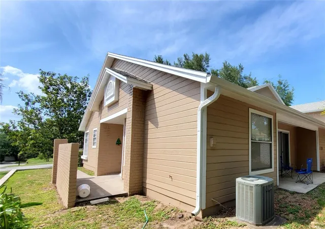 2nd image of 239 Alston Dr, Orlando, FL 32835 | MLS# O6433614