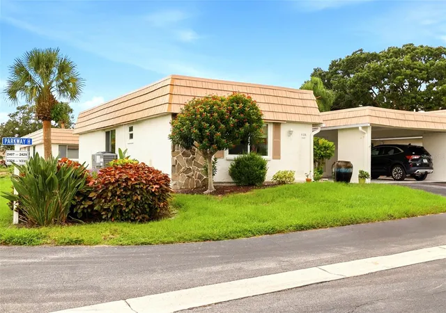 1st image of 2407 Riverbluff Pkwy #V-226, Sarasota, FL 34231 | MLS# A4702996